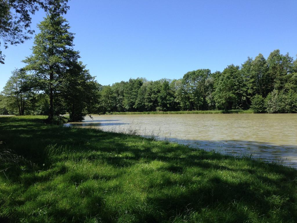 Camping Domaine De Mepillat Saint-Nizier-le-Bouchoux 外观 照片