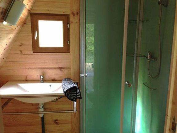Camping Domaine De Mepillat Saint-Nizier-le-Bouchoux 外观 照片